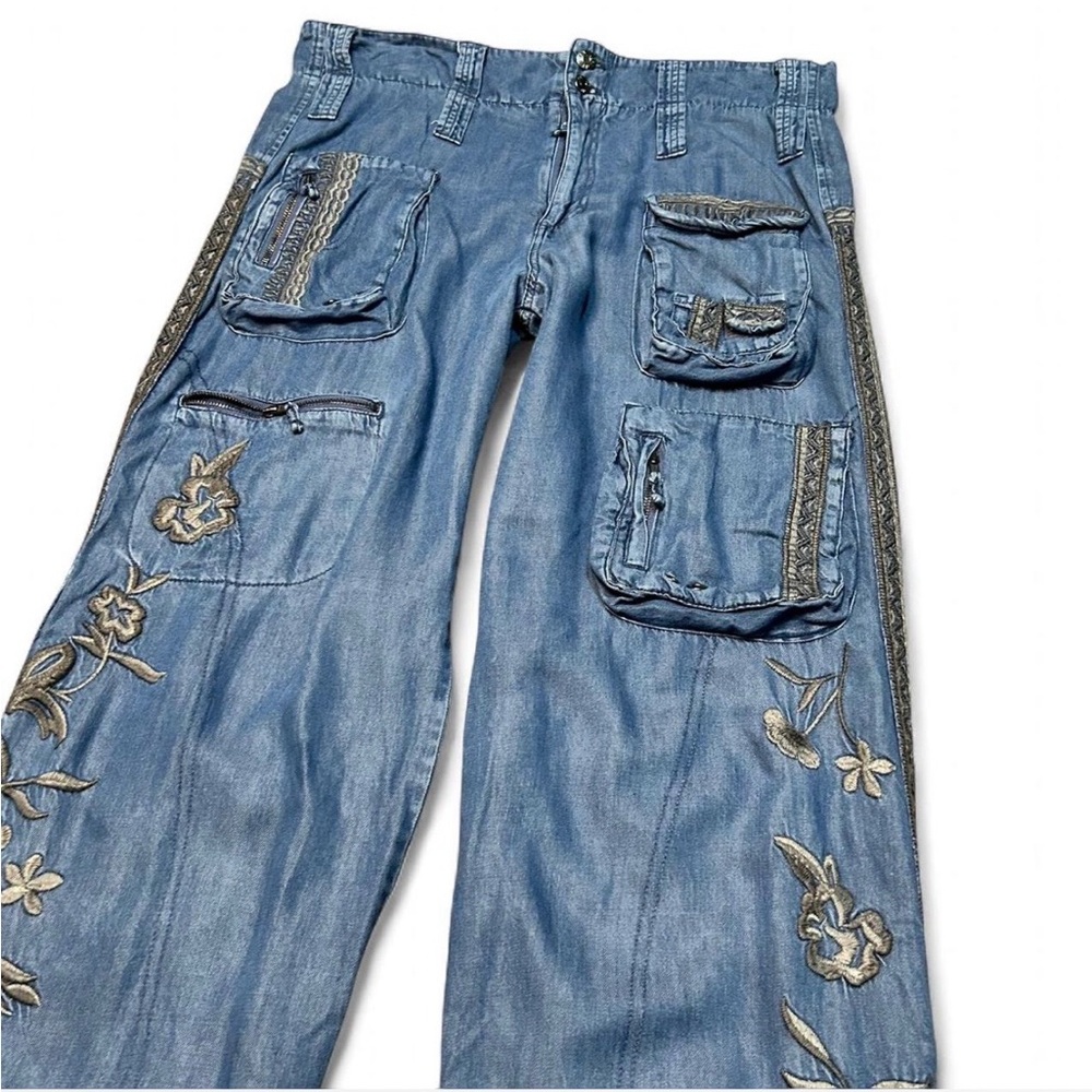 Johnny Was Biya Embroidered Cargo Pants Sz 10 - Picture 2 of 9